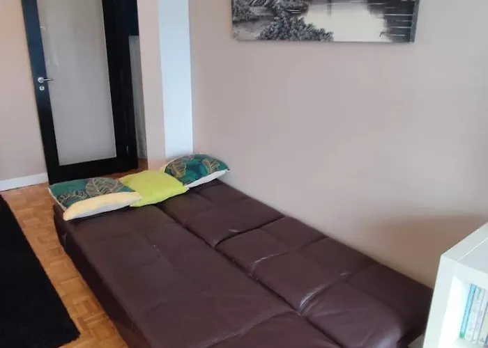 Metro Station 아파트 마토지뉴스